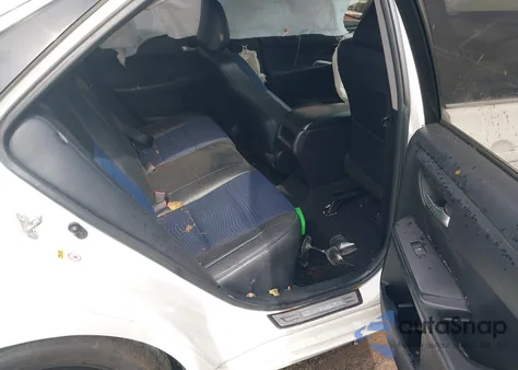 2016 Toyota Camry Se z USA, uszkodzony, nr VIN 4T1BF1FK0GU148167